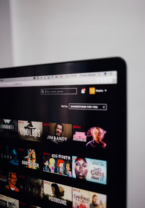 How to Watch Movies Online Safely: A Guide to Choosing Reliable Streaming Platforms